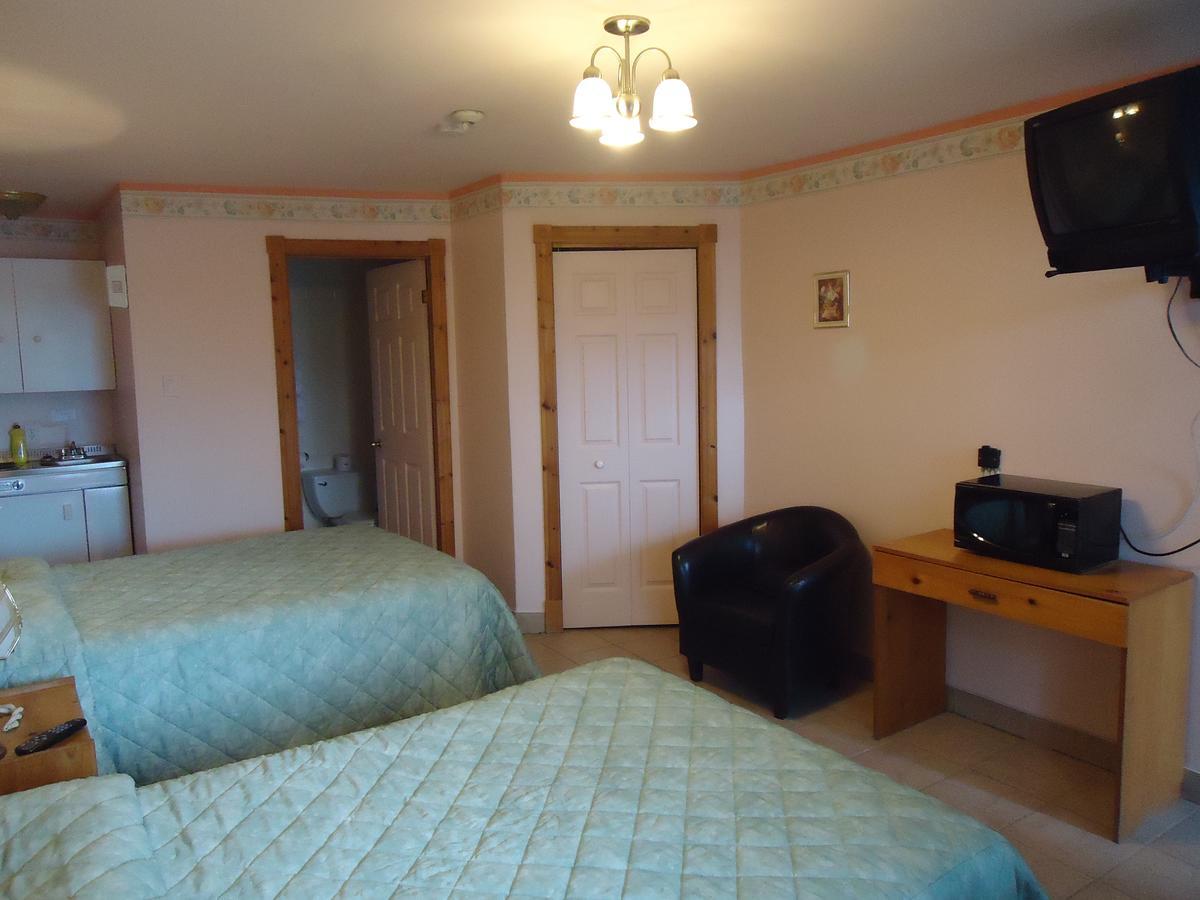 Motel Cote Rivière-du-Loup Buitenkant foto